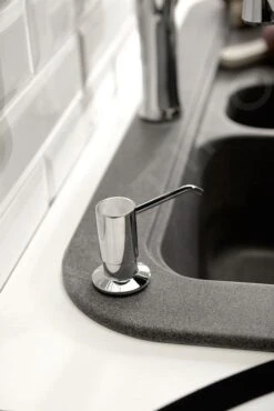 Sapho Accessoires - Inbouw Zeepdispenser, Rond, Chroom SP023 5 Sapho Accessoires - Inbouw Zeepdispenser, Rond, Chroom SP023 -Thuis-Badkamer 431a24da6e9b7fd9112d0825