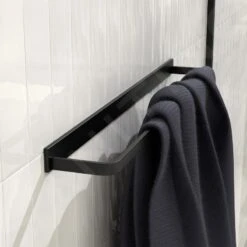 Steinberg 450 - Handdoekhouder, Lengte 608 Mm, Mat Zwart 450 2600 S -Thuis-Badkamer 538a065688080f6f4de20408